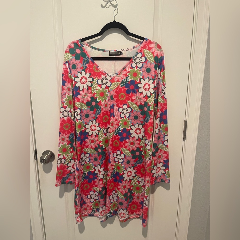 Floral V-Neck Women's dress - Pink and Green